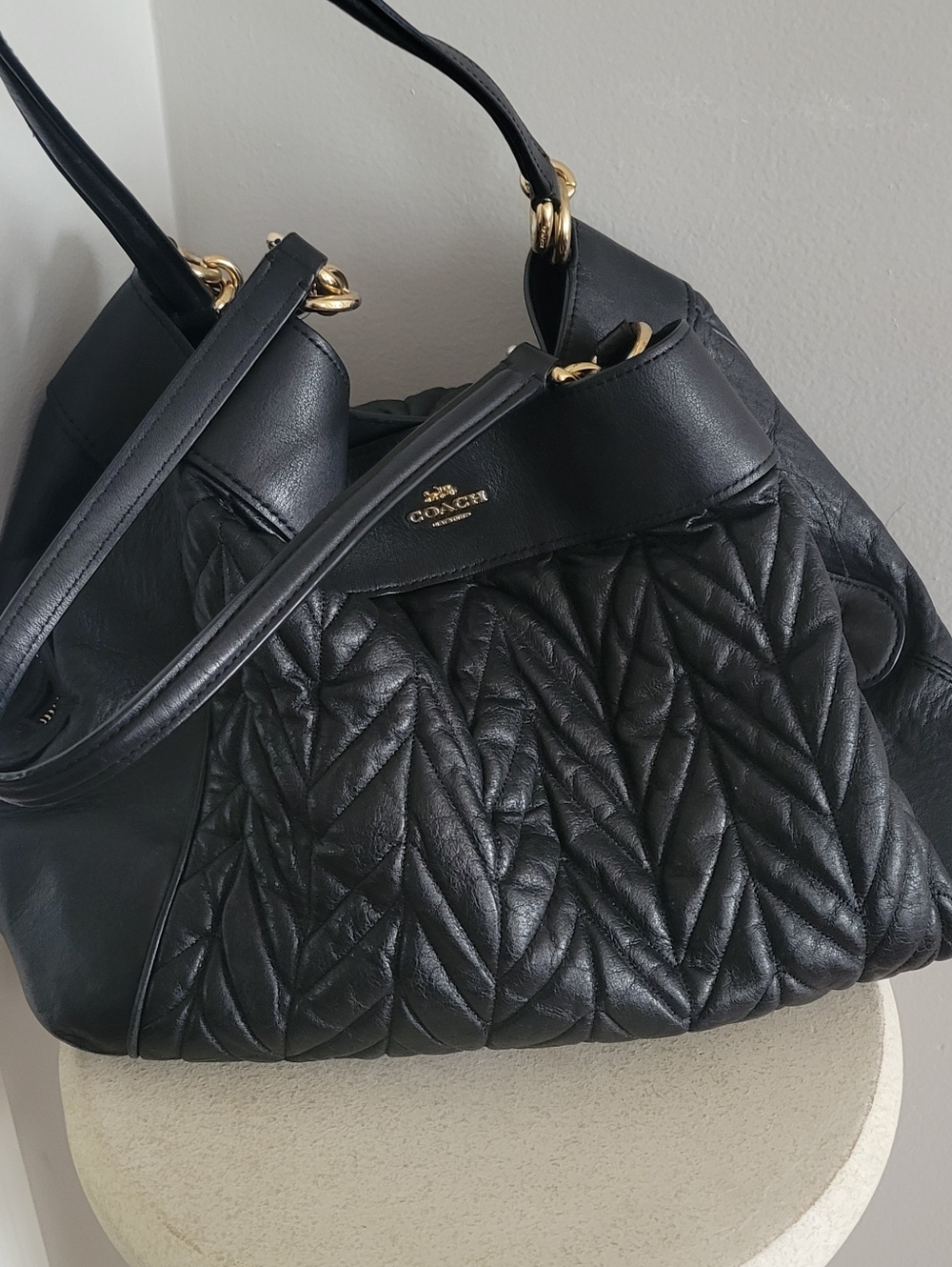 Coach Lexy Black Quilted Leather Shoulder Bag with Gold Hardware - Picture 2 of 9